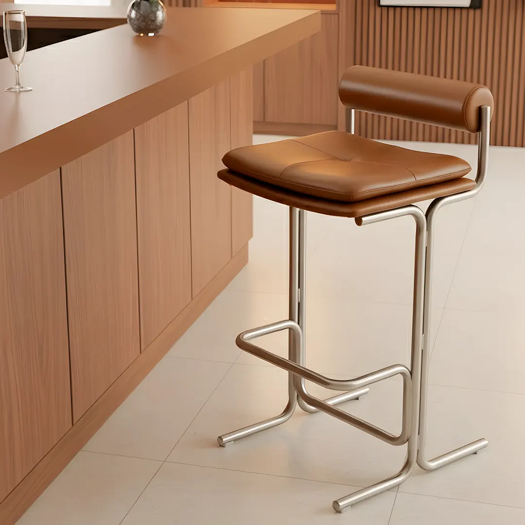 Saddle Barstool