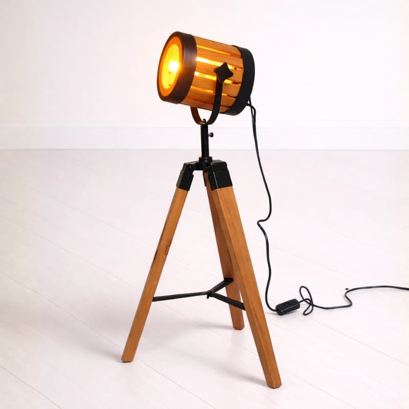 Triton Tripod Lamp