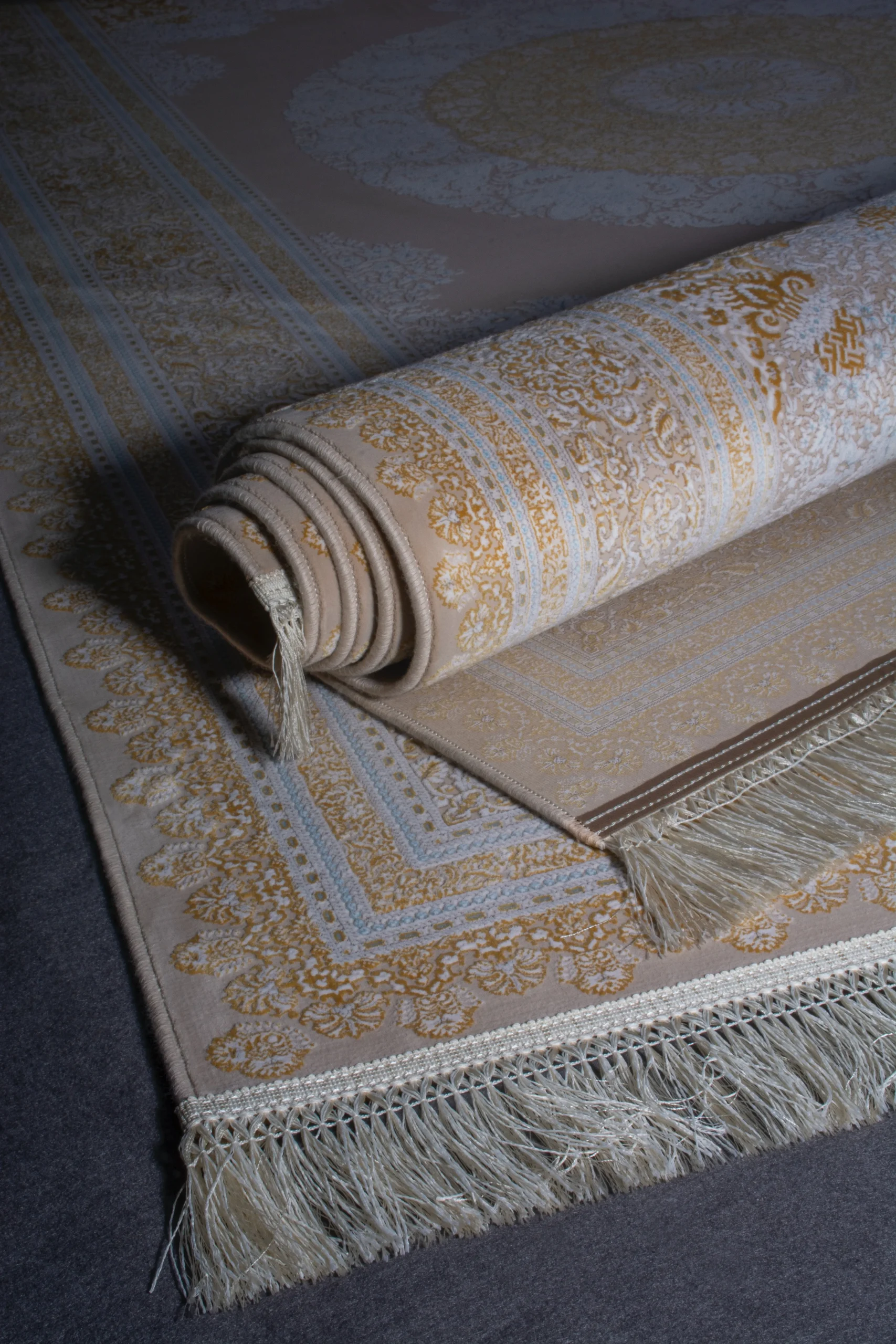Carpets Shop in Dubai